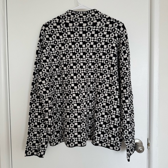 Maeve Anthropologie Carys Mock neck black and White Floral Geometric
Sweater XL - Picture 7 of 7
